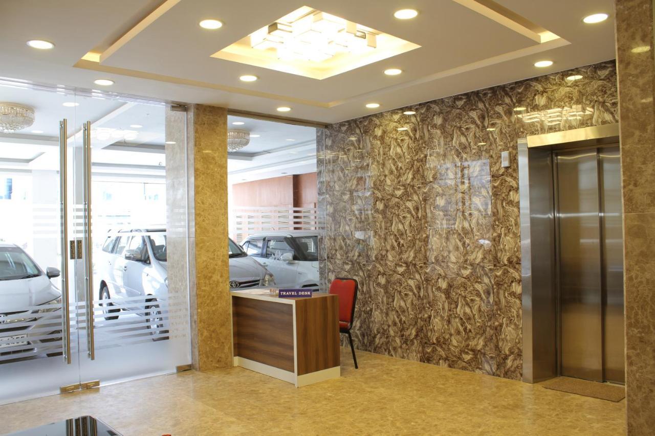 Hotel The Kings Park Residency Chennai Esterno foto