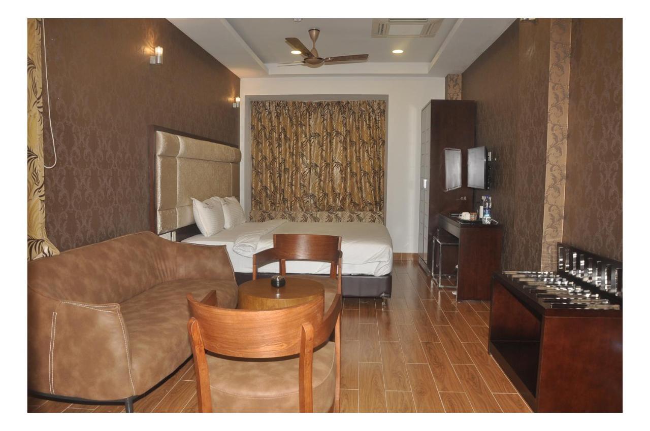 Hotel The Kings Park Residency Chennai Esterno foto