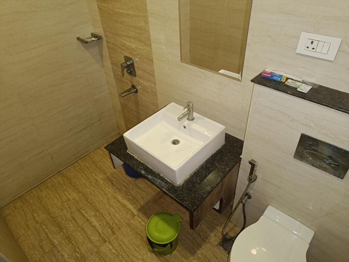 Hotel The Kings Park Residency Chennai Esterno foto