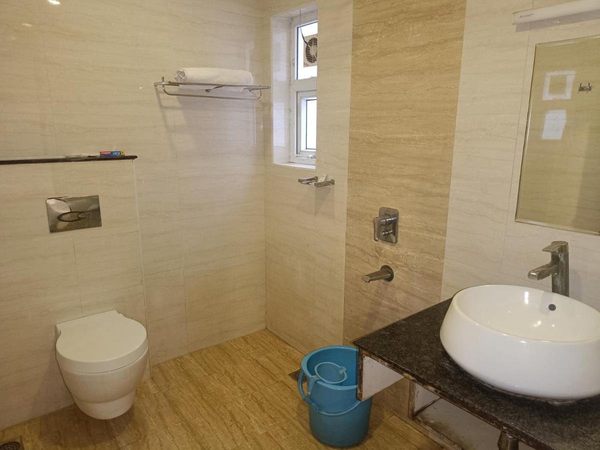 Hotel The Kings Park Residency Chennai Esterno foto