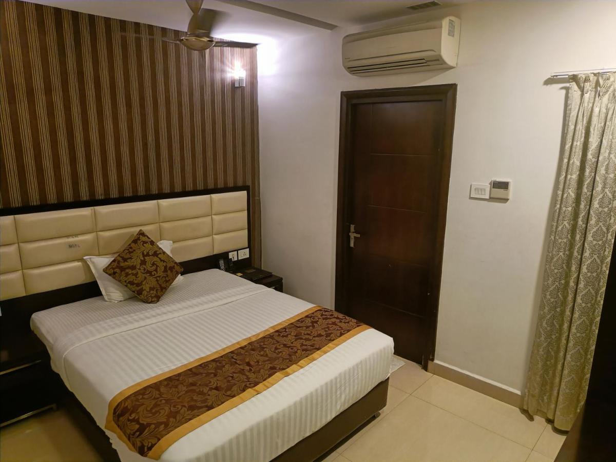 Hotel The Kings Park Residency Chennai Esterno foto