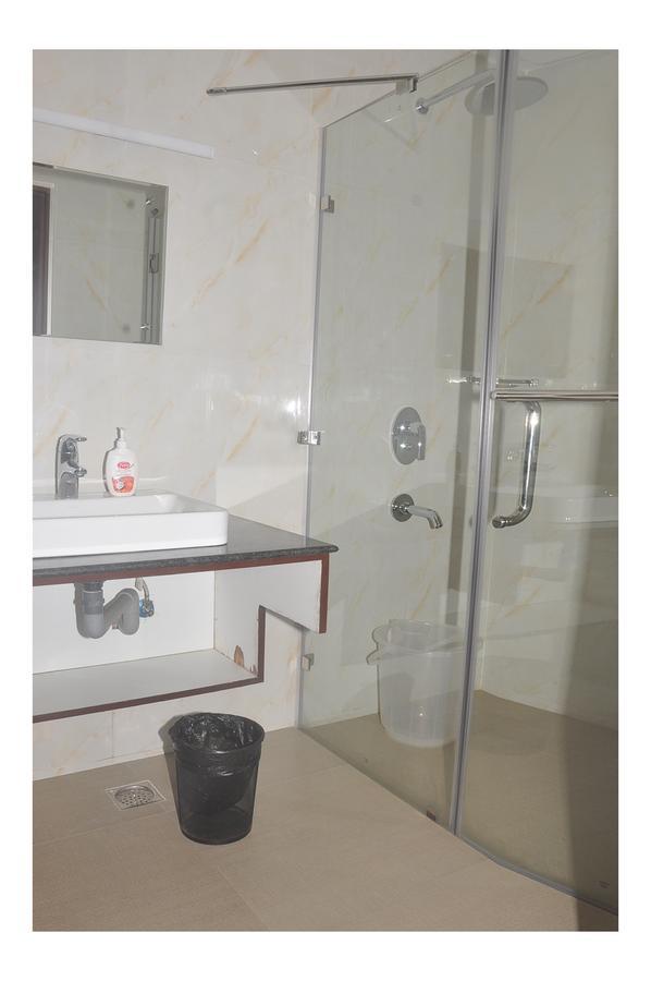 Hotel The Kings Park Residency Chennai Esterno foto